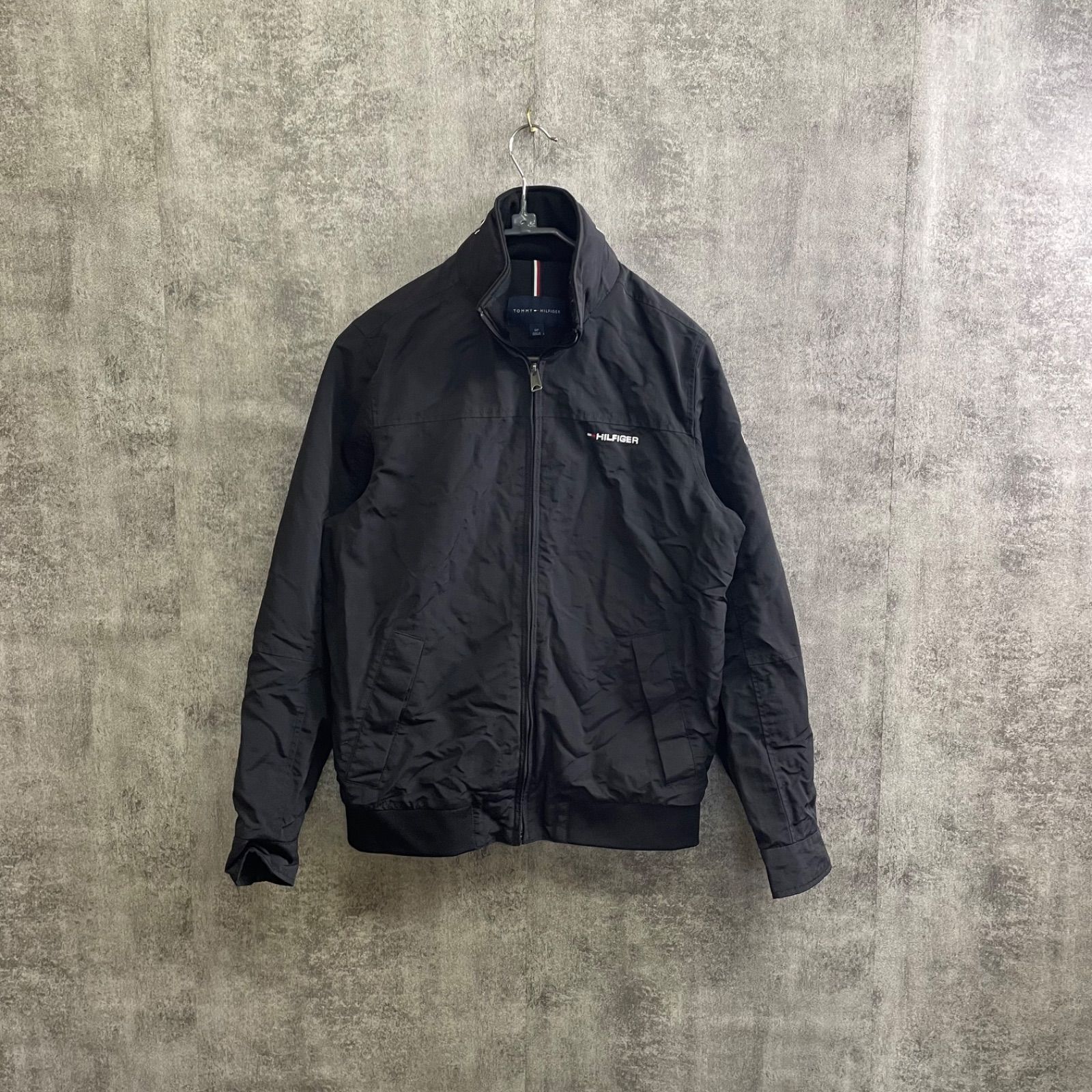 ブランド買蔵 TOMMY HILFIGER ナイロン ジャケット 黒 防寒 【公式通販】