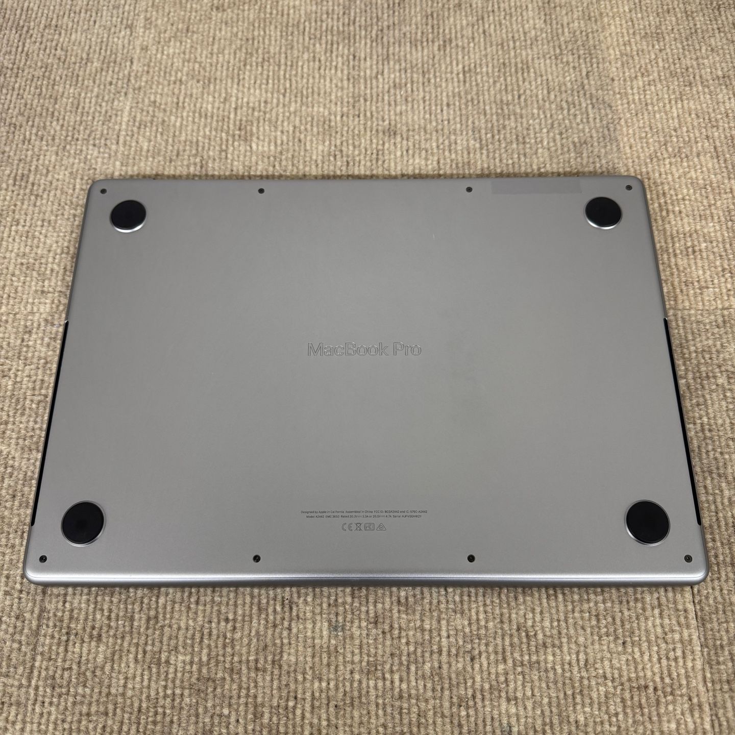 MacBook Pro 14