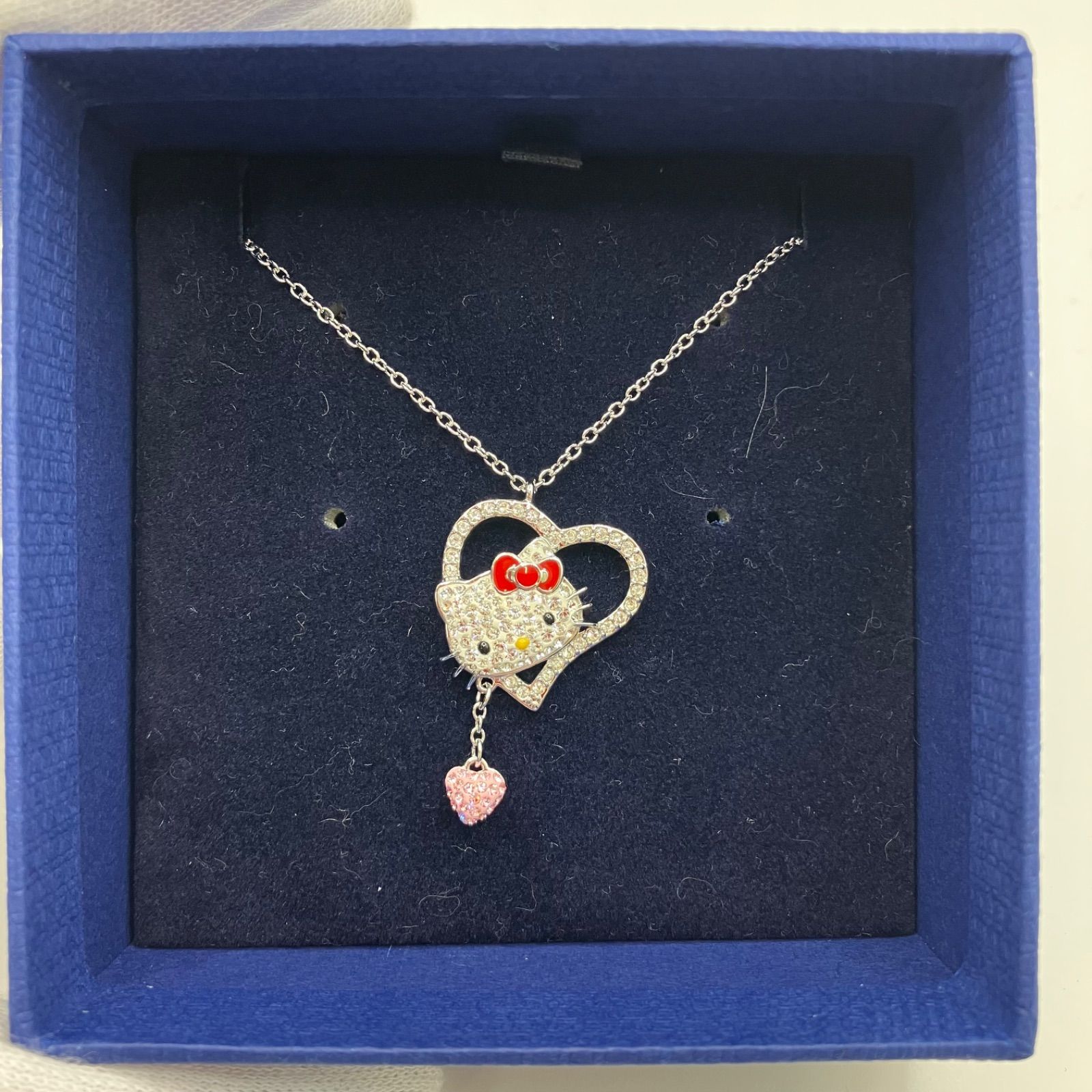 【限定】スワロフスキーハローキティエリザベス II カップ 2個セット★送料込み 401 SWAROVSKI スワロフスキー ハローキティ サンリオ コラボ Hello