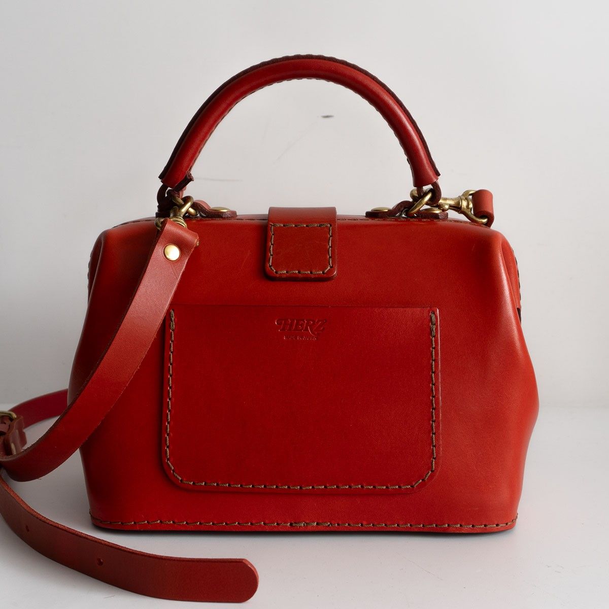 ロングセラーモデル】 HERZ ヘルツ 【ミニドクターバッグ(CW-106