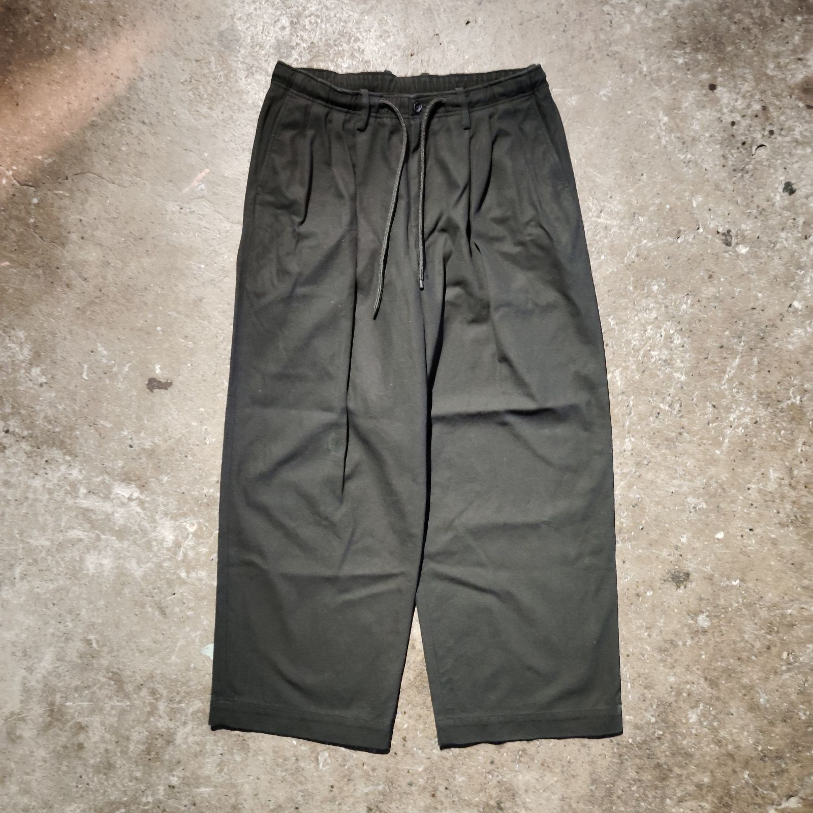 MARKAWARE 25aw TRIPLE PLEATED EASY TROUSERS 2 ブラック マーカ 