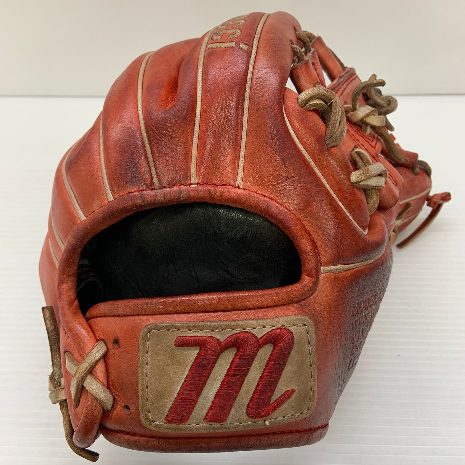 マルーチ marucci 硬式 大人 一般 内野手用 グローブ グラブ 右投げ
