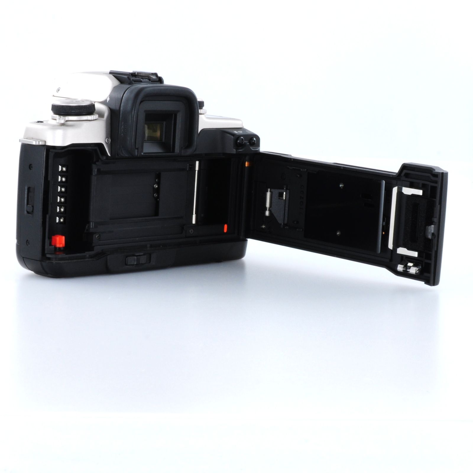 キヤノン】Canon EOS 55 Eye Control フィルム一眼レフ #R981a2 - メルカリ