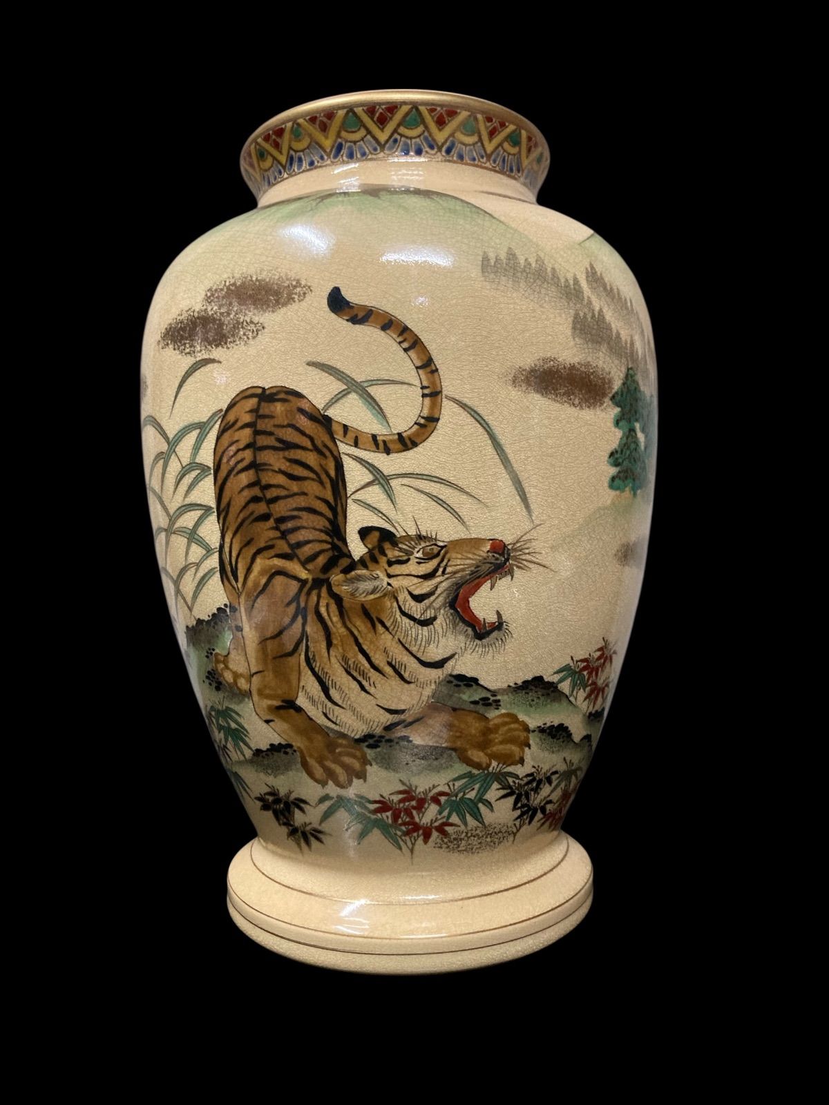 薩摩焼 白薩摩 花瓶 飾り壺 虎 絵付け 豪華 金彩 美術工芸品 SATSUMA