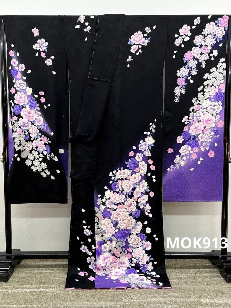 振袖 仮絵羽 銀彩 ストーン 紋意匠 正絹 未仕立て品 八掛付き MOK913