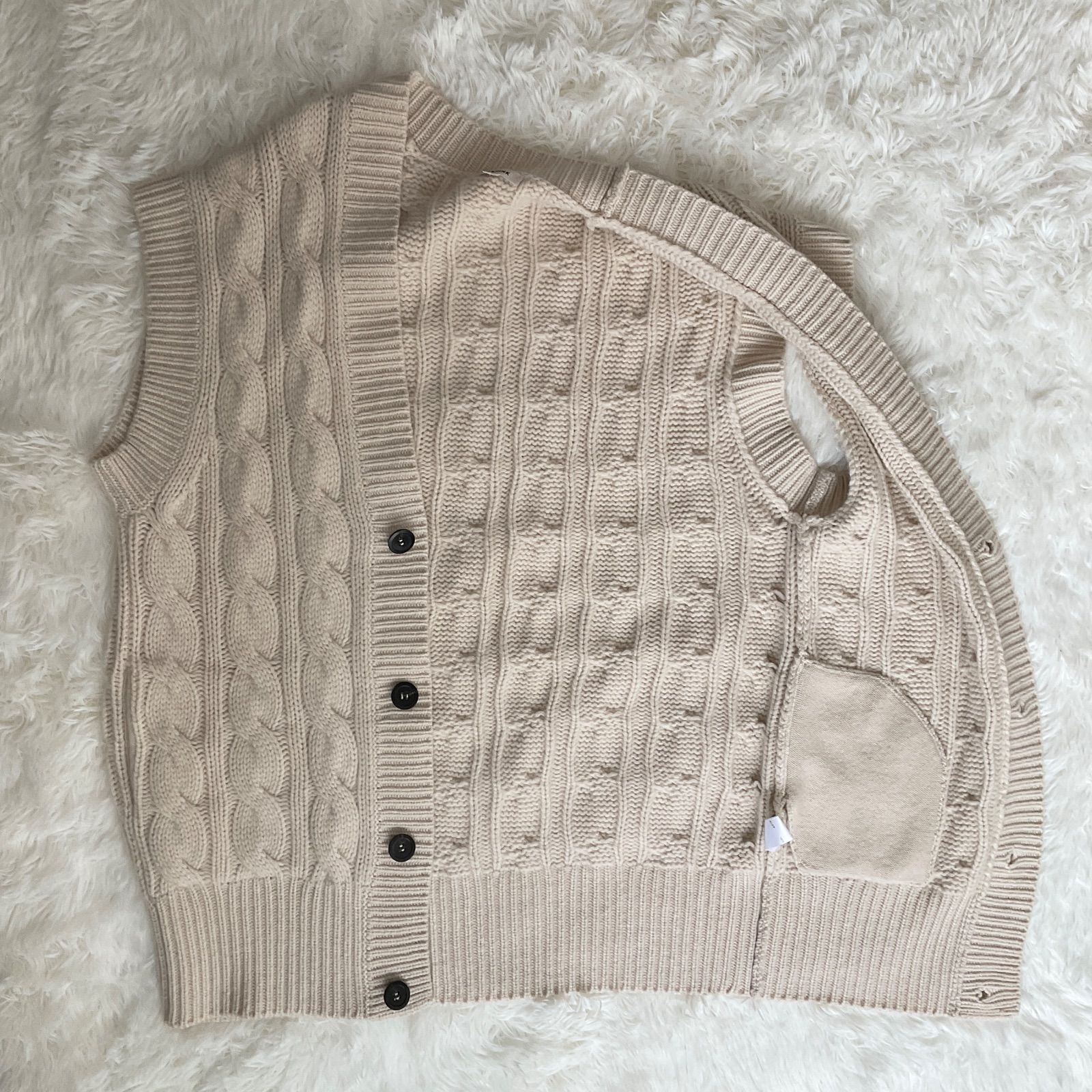 美品✨タグ有り BLAMINK カシミヤ ニット ベスト サイズ38 ベージュ