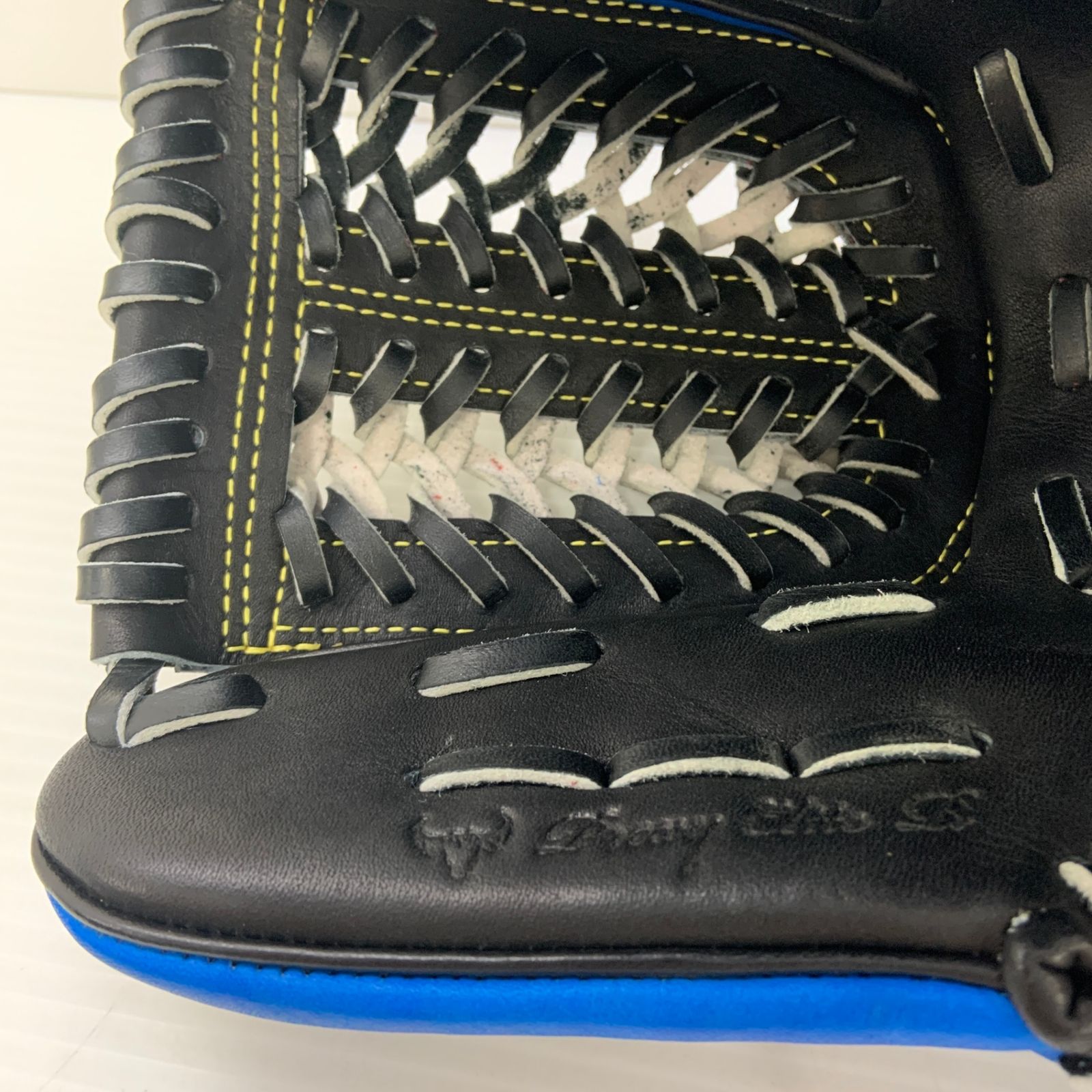 【メルカリ一点もの】ミズノプロオーダーグローブピッチャー用 ミズノ MIZUNO ミズノプロ ソフトボール用 大人 一般 投手用 グローブ