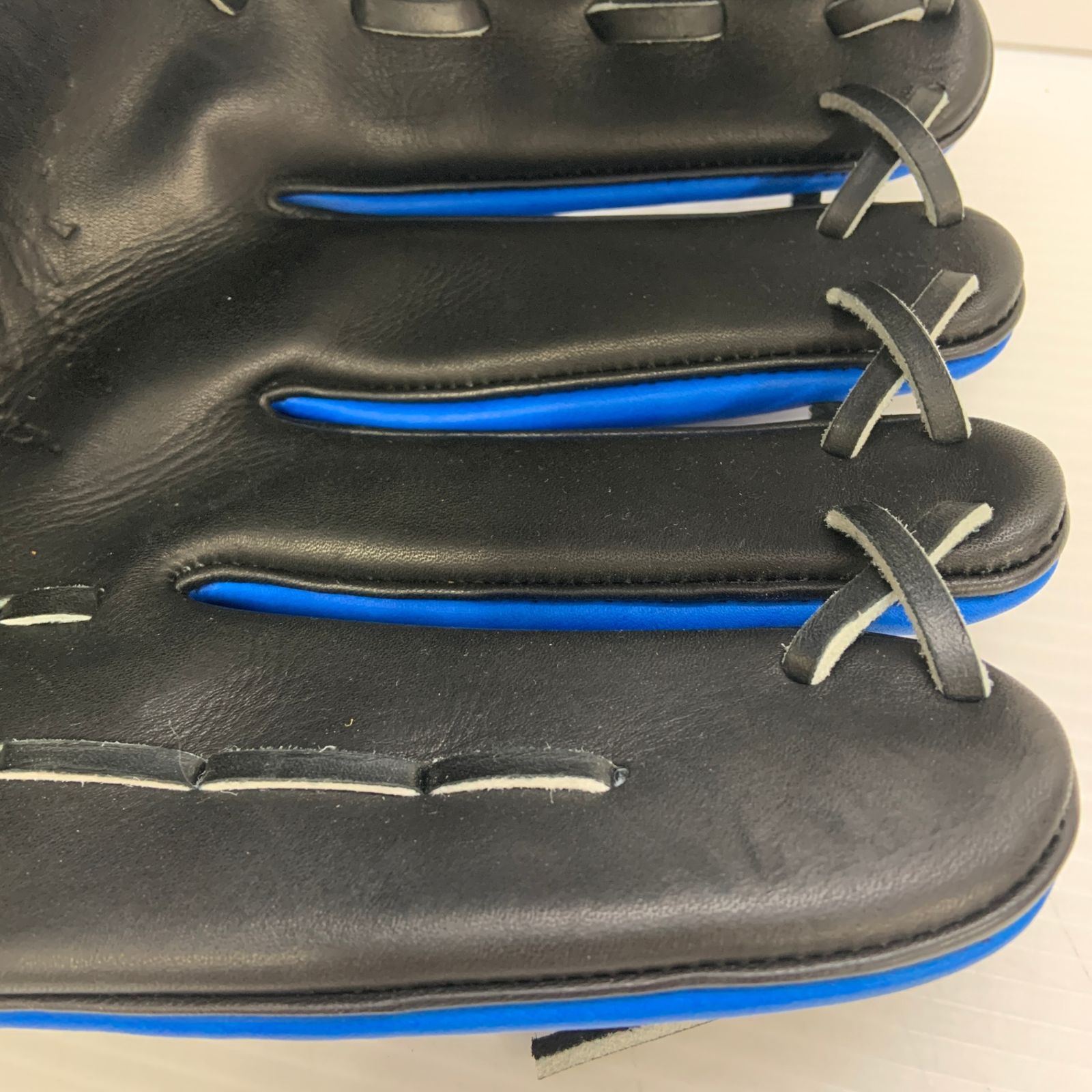 【メルカリ一点もの】ミズノプロオーダーグローブピッチャー用 ミズノ MIZUNO ミズノプロ ソフトボール用 大人 一般 投手用 グローブ