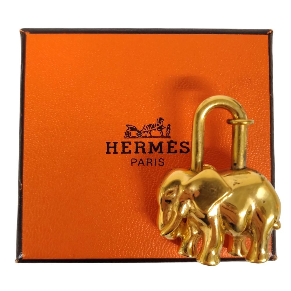 HERMES エルメス エレファント 象 ゾウ カデナ 【公式通販】