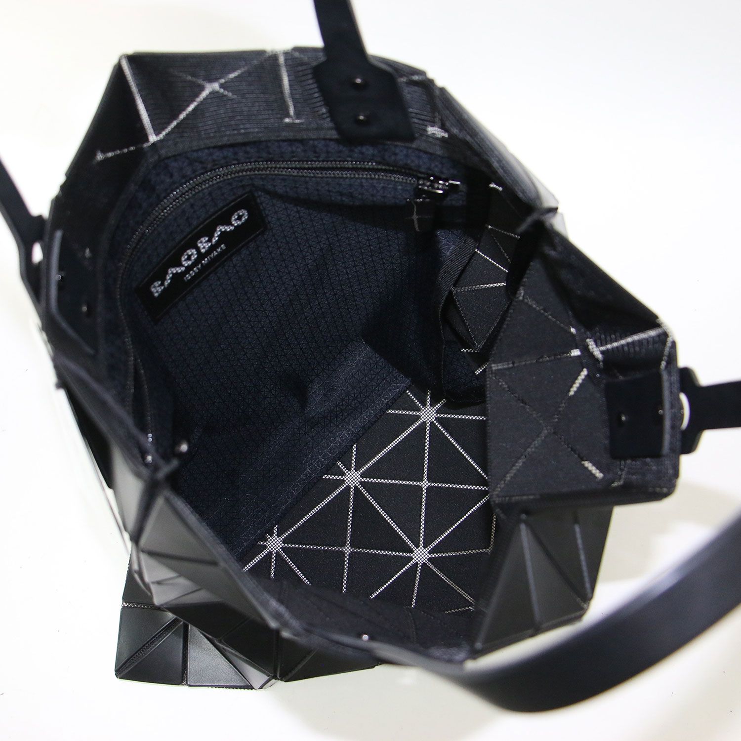 新品同様】BAO BAO ISSEY MIYAKE バオバオ イッセイミヤケ バッグ 