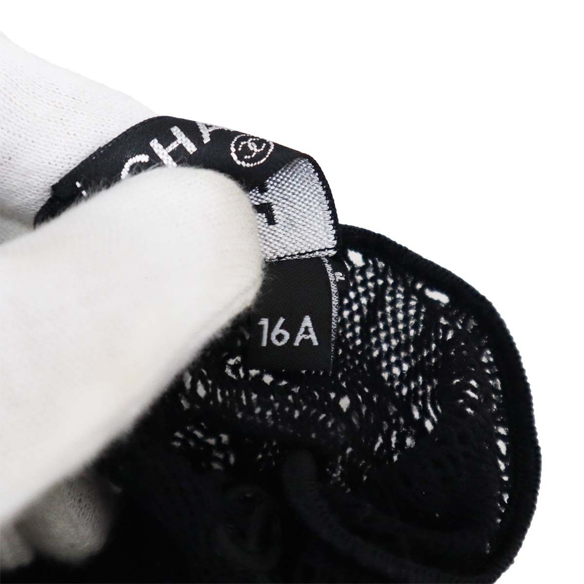 CHANEL レース アームウォーマーブラック ココマーク付 CHANEL