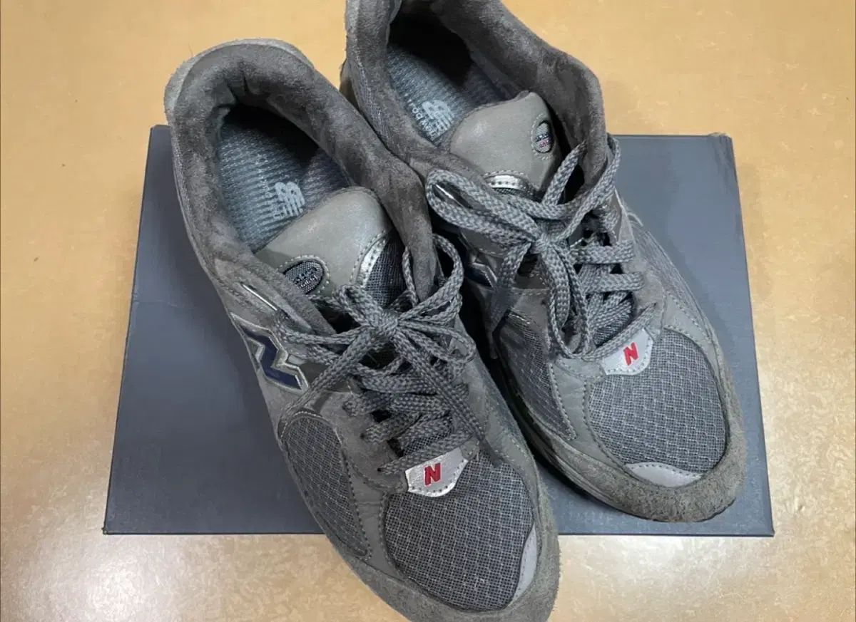 NEW BALANCE M2002R グレー ホワイト ニューバランス 2002r プレミアム 