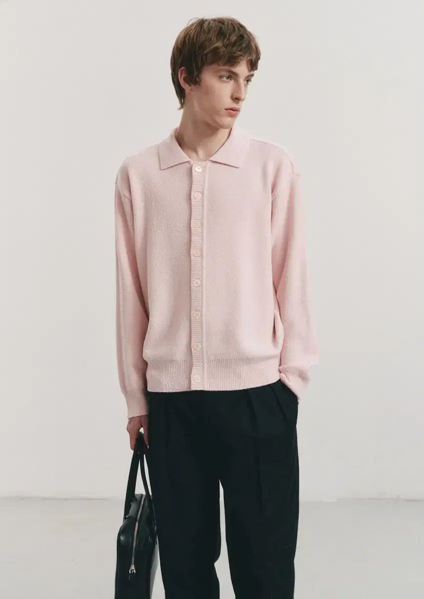 ピンク ニト カーディガン メンズ
