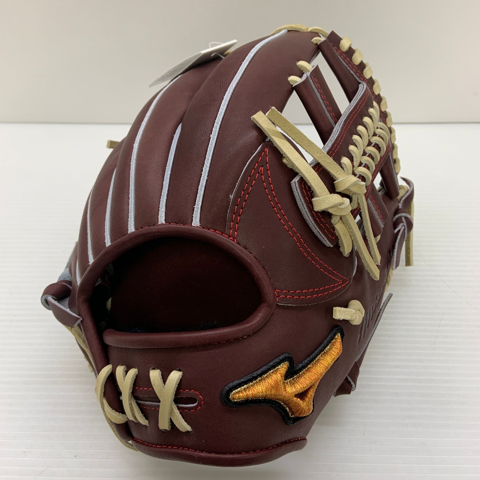 ミズノプロ 硬式 一般 内野手用 W18613 グローブ ビッグM 右投げ ミズノプロ 硬式 一般 内野手用 W18613 グローブ ビッグM 右投げ