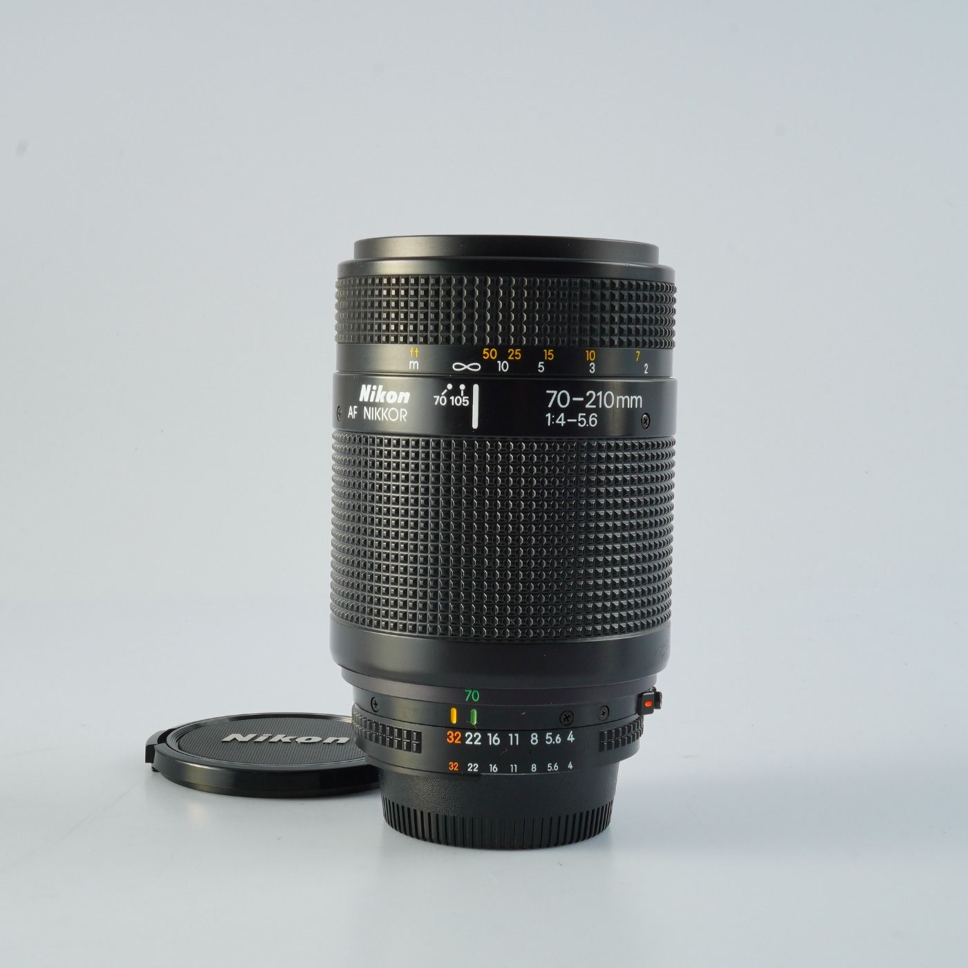 ☆極美品☆ ニコン AF Nikkor 70-210mm f/4 ズームレンズ 美品】