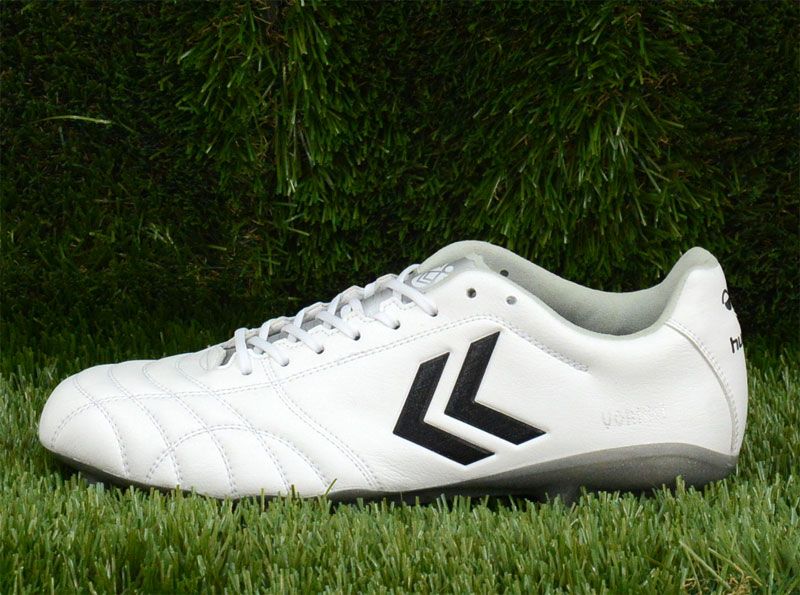 サイズ23.5cm、hummel(ヒュンメル) ヴォラート3 SL PRO サッカー