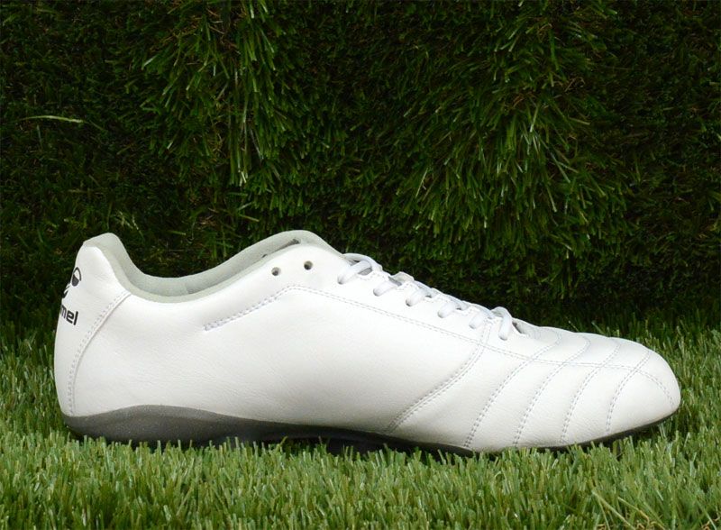 hummel VOBRAT サッカーシューズ ホワイト サイズ23.5cm、hummel(ヒュンメル) ヴォラート3 SL PRO サッカー