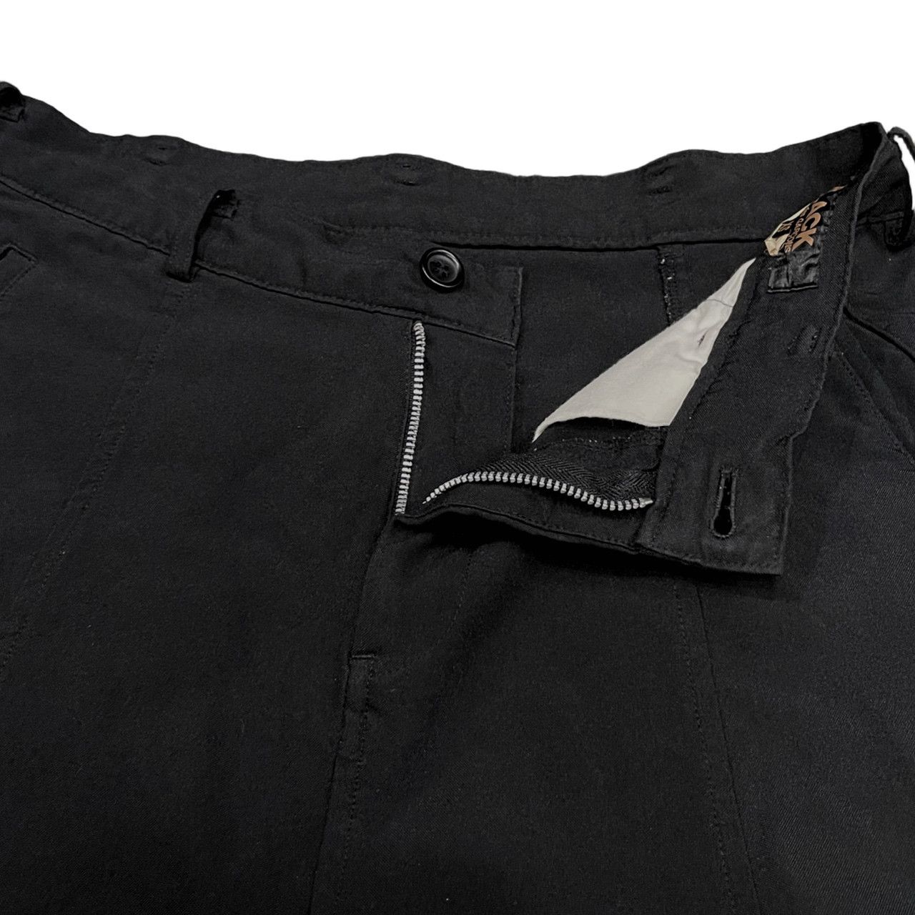 BLACK COMME des GARCONS ポリエステル特殊加工クロップドサルエル