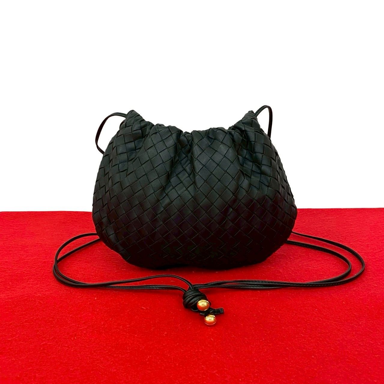 極 美品 BOTTEGA VENETA ボッテガヴェネタ イントレチャート レザー 本
