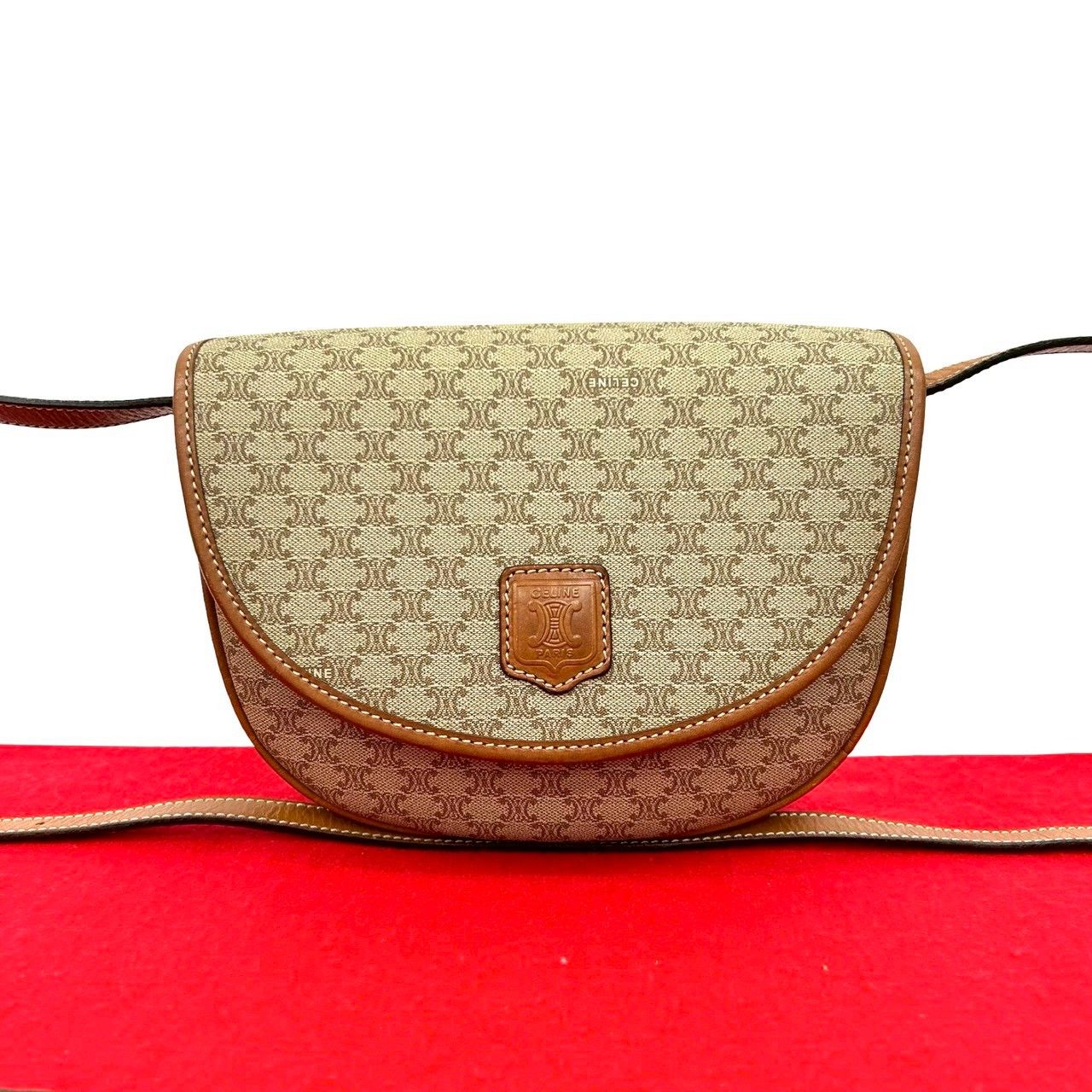 極 美品 CELINE セリーヌ ヴィンテージ マカダム ブラゾン 極 美品 CELINE セリーヌ ヴィンテージ マカダム ブラゾン