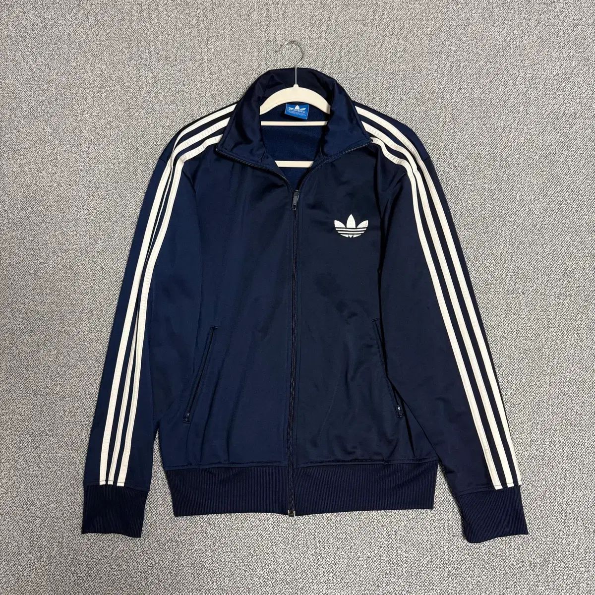 トラックジャージ ファイヤーバード adidas ジャージ 青 アディカラー クラシックス ファイヤーバード トラックトップ ジャージ - ブルー ジャパン