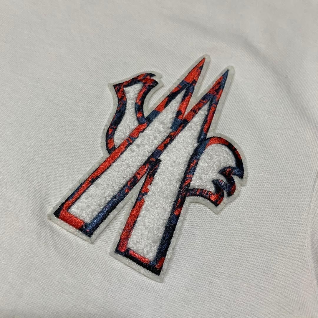 〔美品〕MONCLER ワッペン　刺繍　Ｓ　ホワイト 長袖カットソー　4S512 MONCLER ワッペン 刺繍 S ホワイト 長袖カットソー 4S512 - メルカリ
