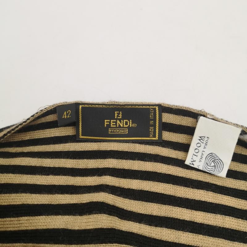 FENDI ストライプ FFロゴ マフラー 42 FENDI ストライプ ロゴマフラー 42 FENDI （フェンディ） マフラー