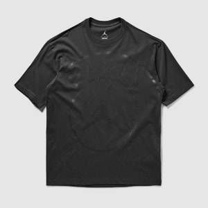 【送料無料・匿名配送】Nike ナイキ Jordan ジョーダン PSG パリ・サンジェルマン Tシャツ ロゴ チャコール アンスラサイト 新品 正規品 日本未発売 11,665円