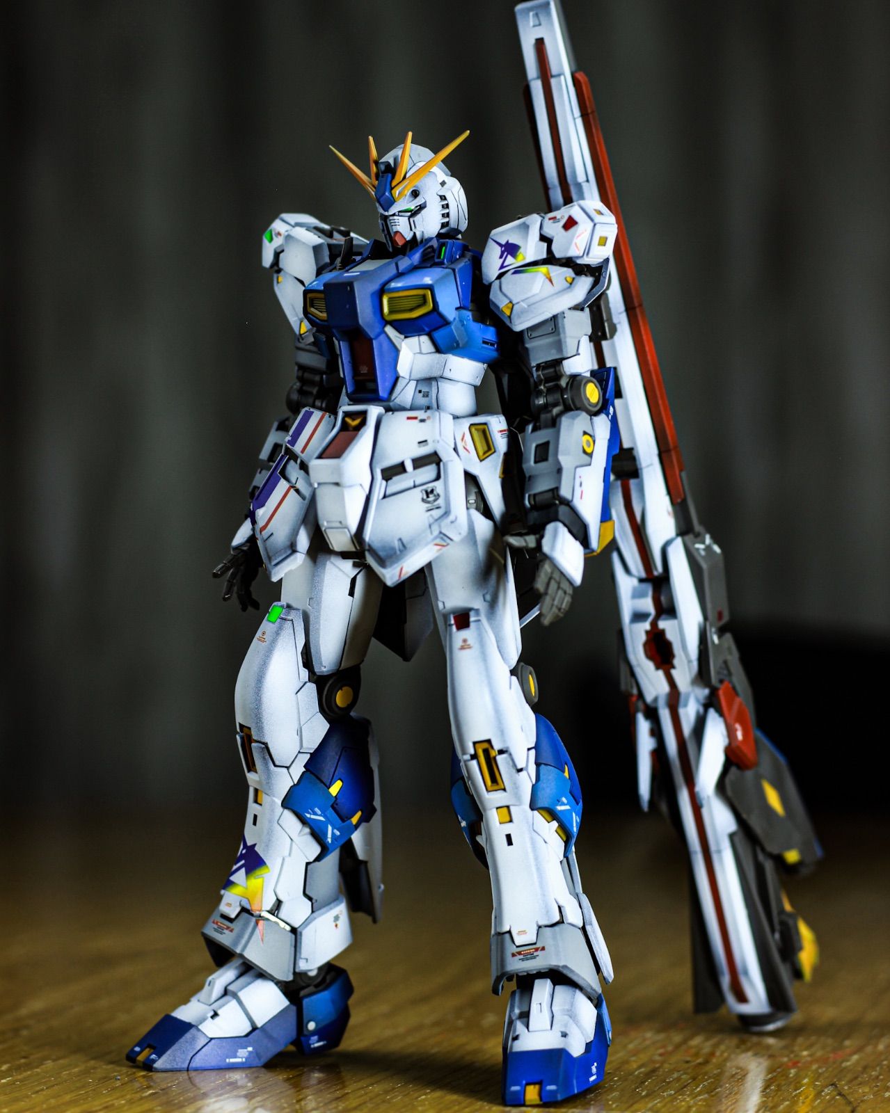 RG 1/144 RX-93ff νガンダム 塗装済 完成品 RG 1/144 RX-93ff νガンダム 全塗装 完成品 【公式通販】