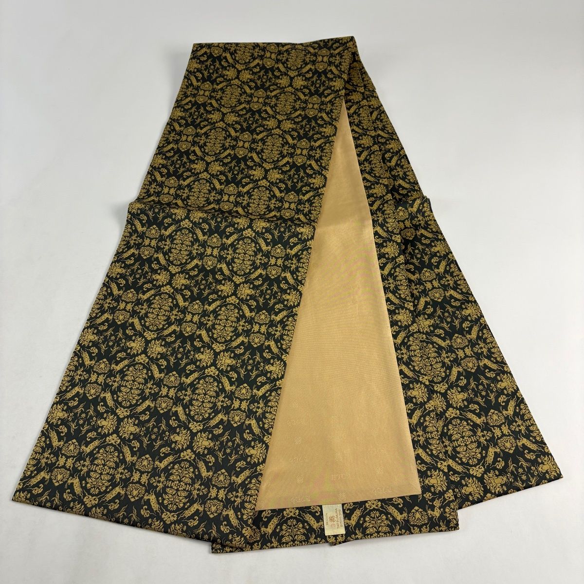 美品】 開き名古屋帯 名品 龍村美術織物 比翼仕立て 山羊花卉文錦 深緑