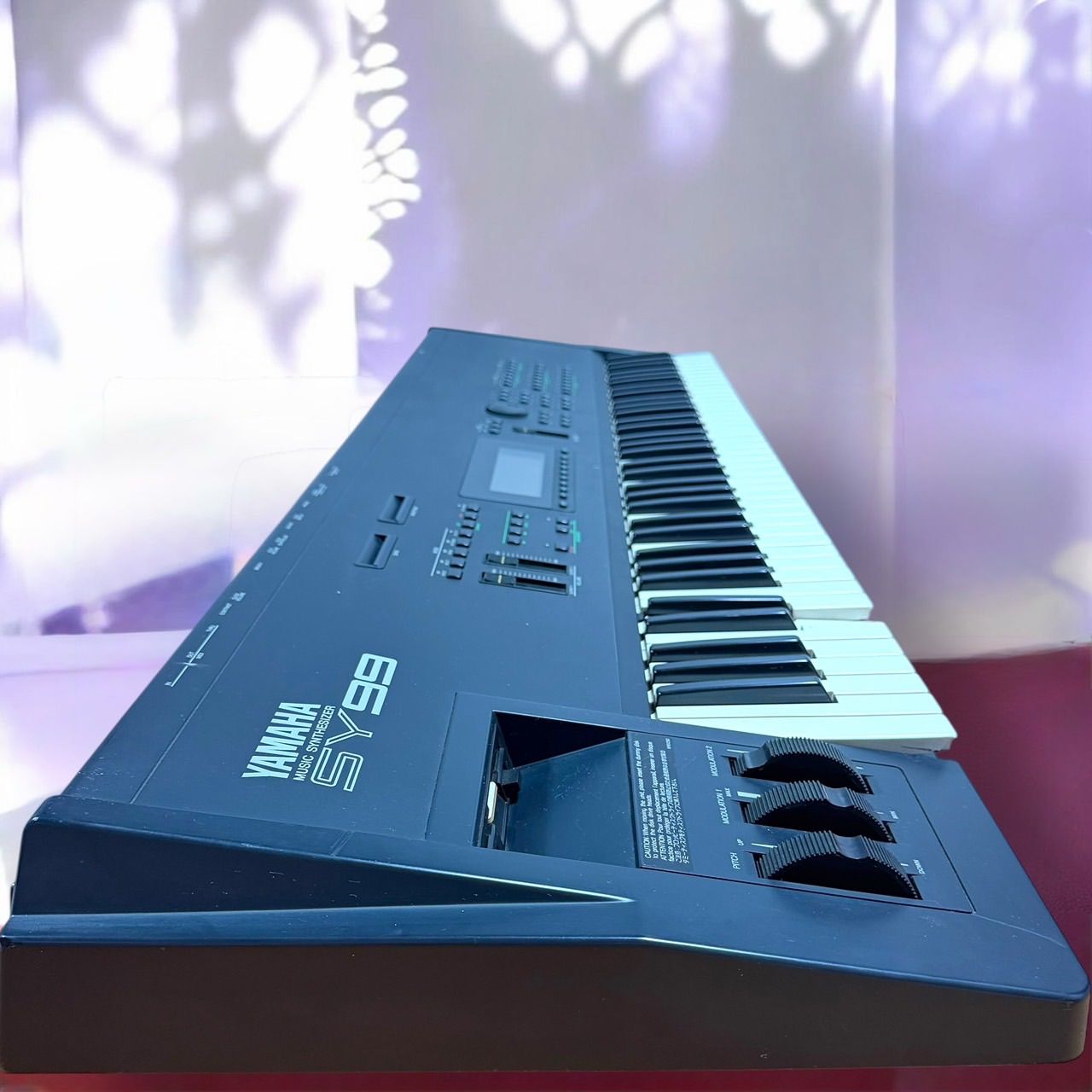 YAMAHA SY99 76鍵シンセサイザー FM ＋ PCM ☆送料無料 YAMAHA ヤマハ SY99 76鍵 シンセサイザー キーボード