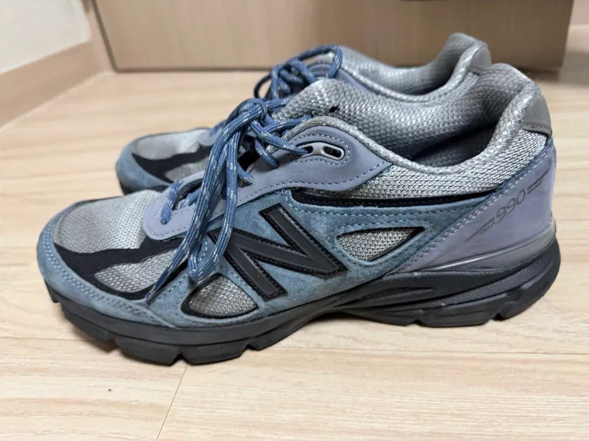 ニューバランス 990v4 アーティック グレー 275 【公式通販】