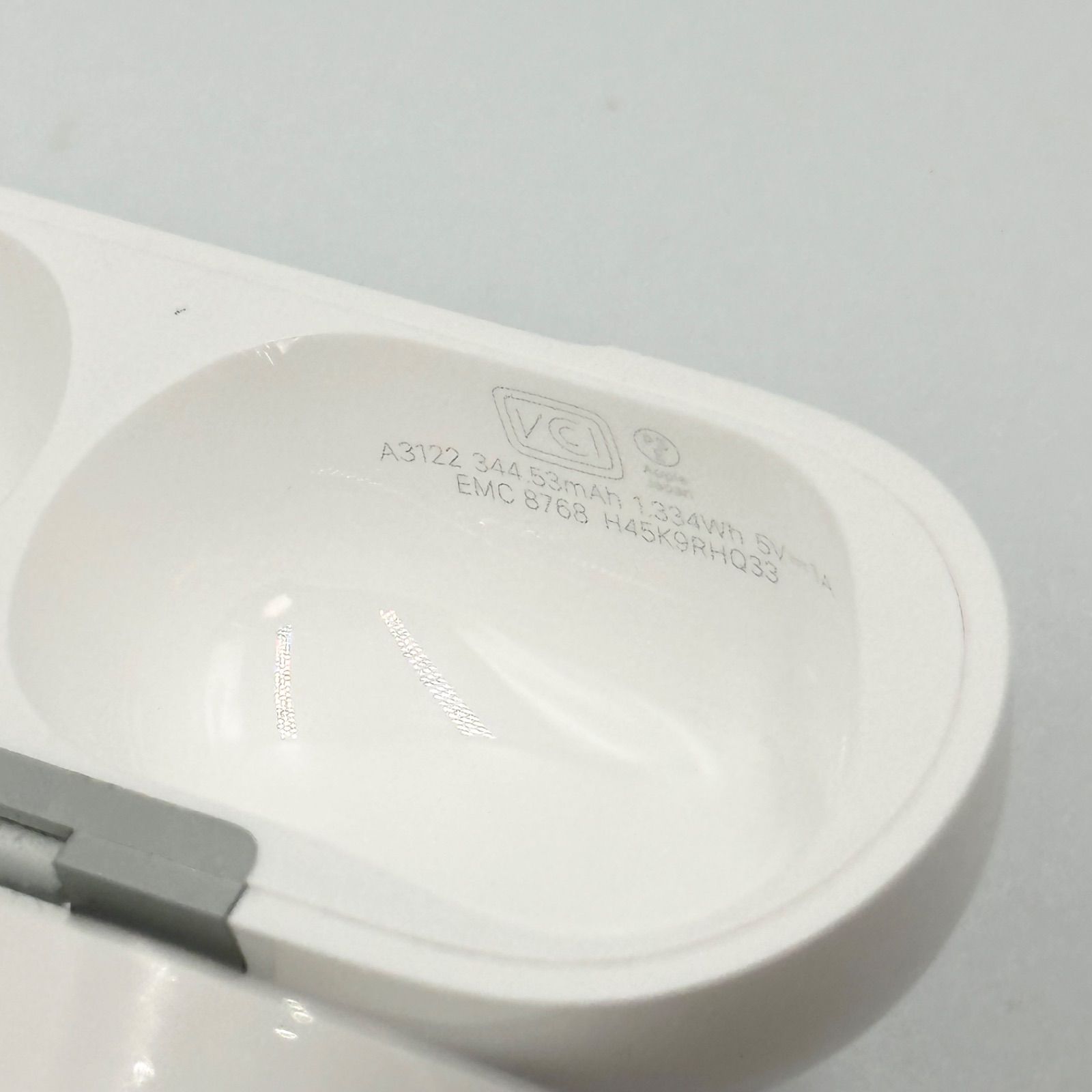 Apple AirPods Pro 第3世代 充電ケース A3122 29 AirPods Pro 第3世代