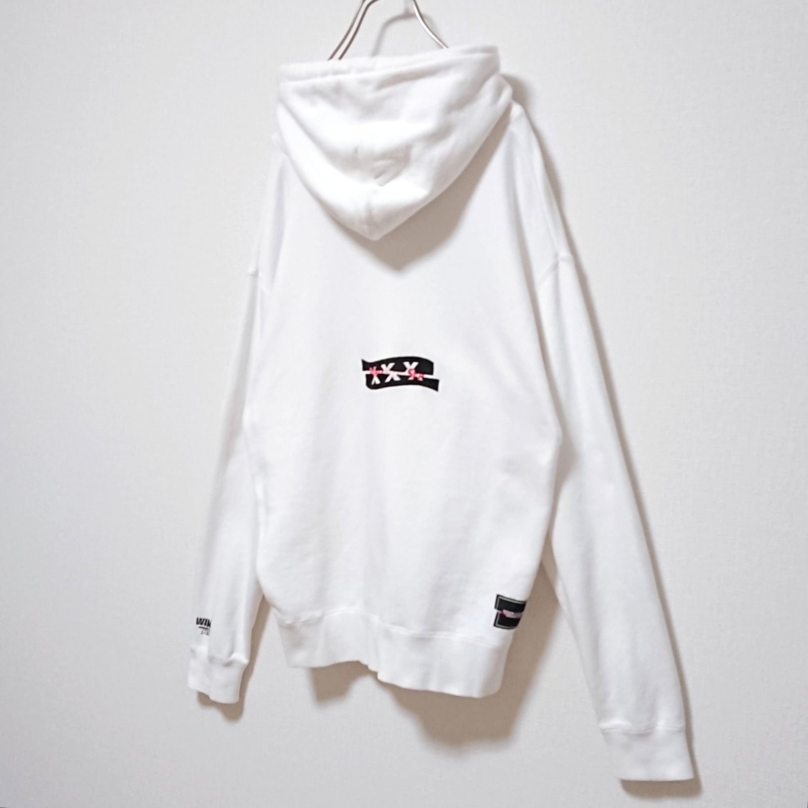 ウィンダンシー×ゴッドセレクション ロゴ入りパーカー フーディー - 岩 