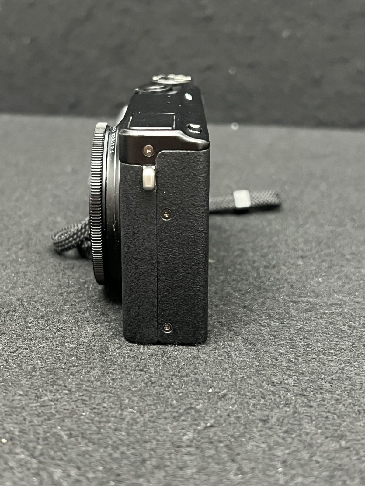 FUJIFILM / XQ2 】 コンパクトデジカメ 可動品 富士フイルム ブラック