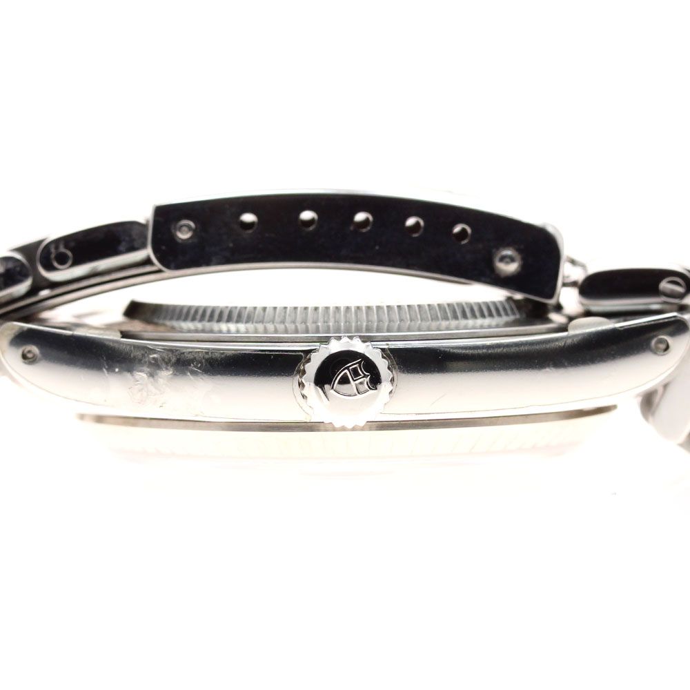 チュードル TUDOR