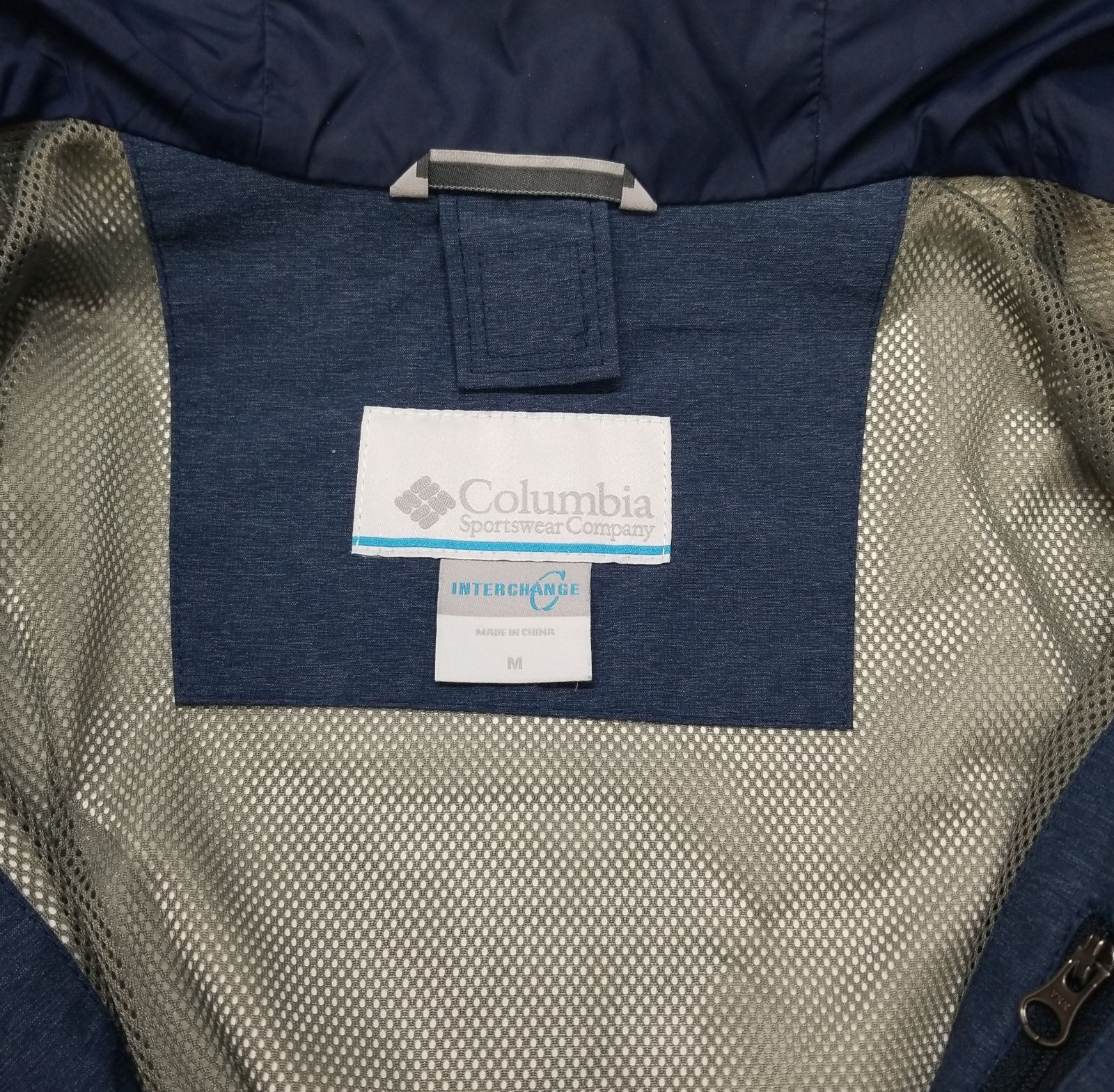 美品】Columbia コロンビア OMNI-TECH マウンテンパーカー M ネイビー 