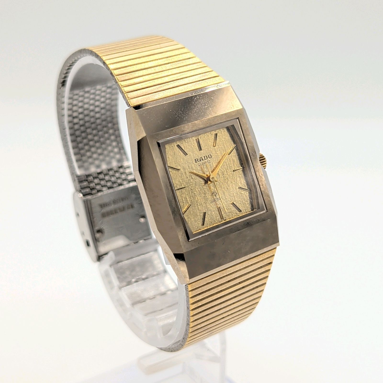 RADO DIASTAR 110.9503.3 Watch Quartz Men