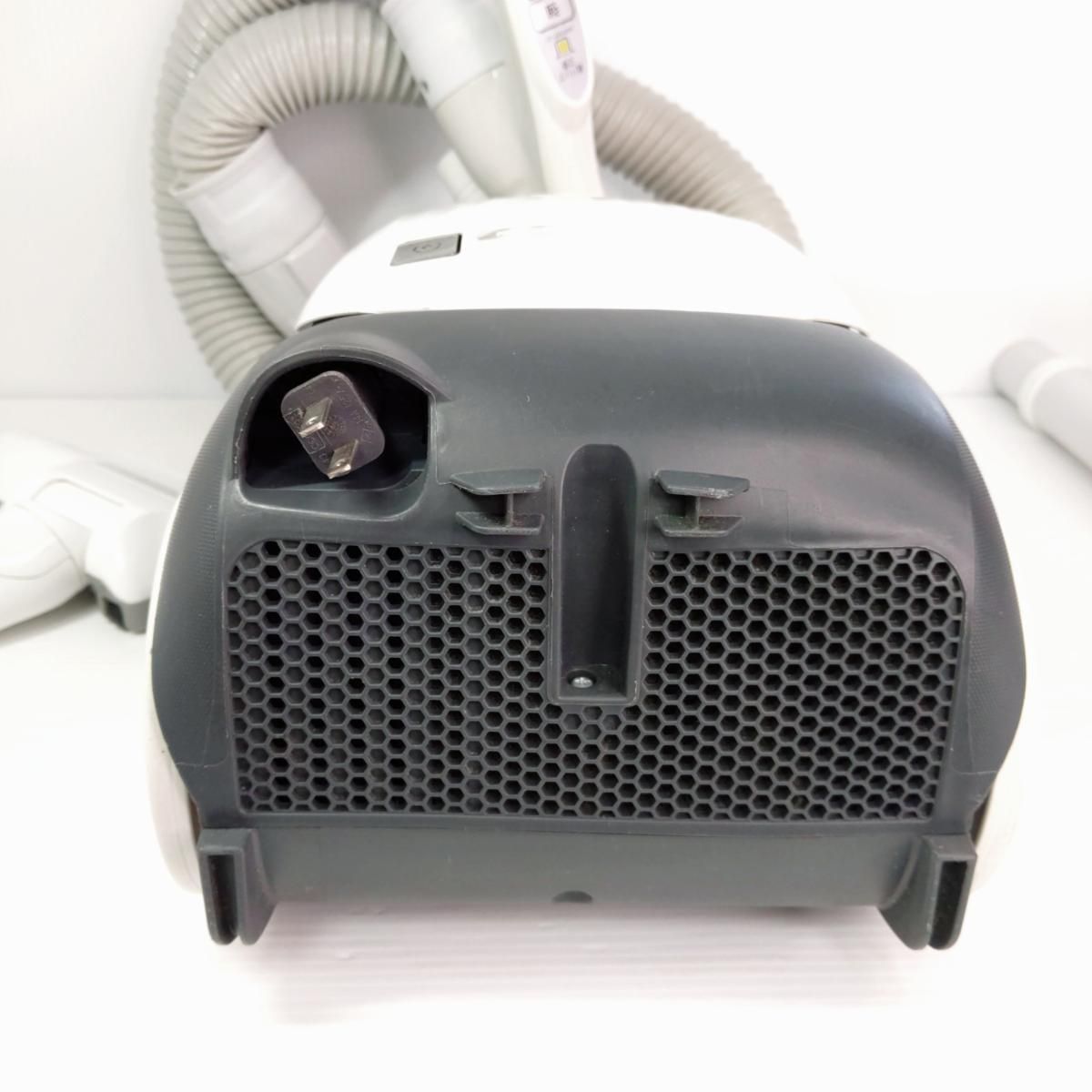 中古品】Panasonic パナソニック 紙パック式掃除機 2019年製 ホワイト