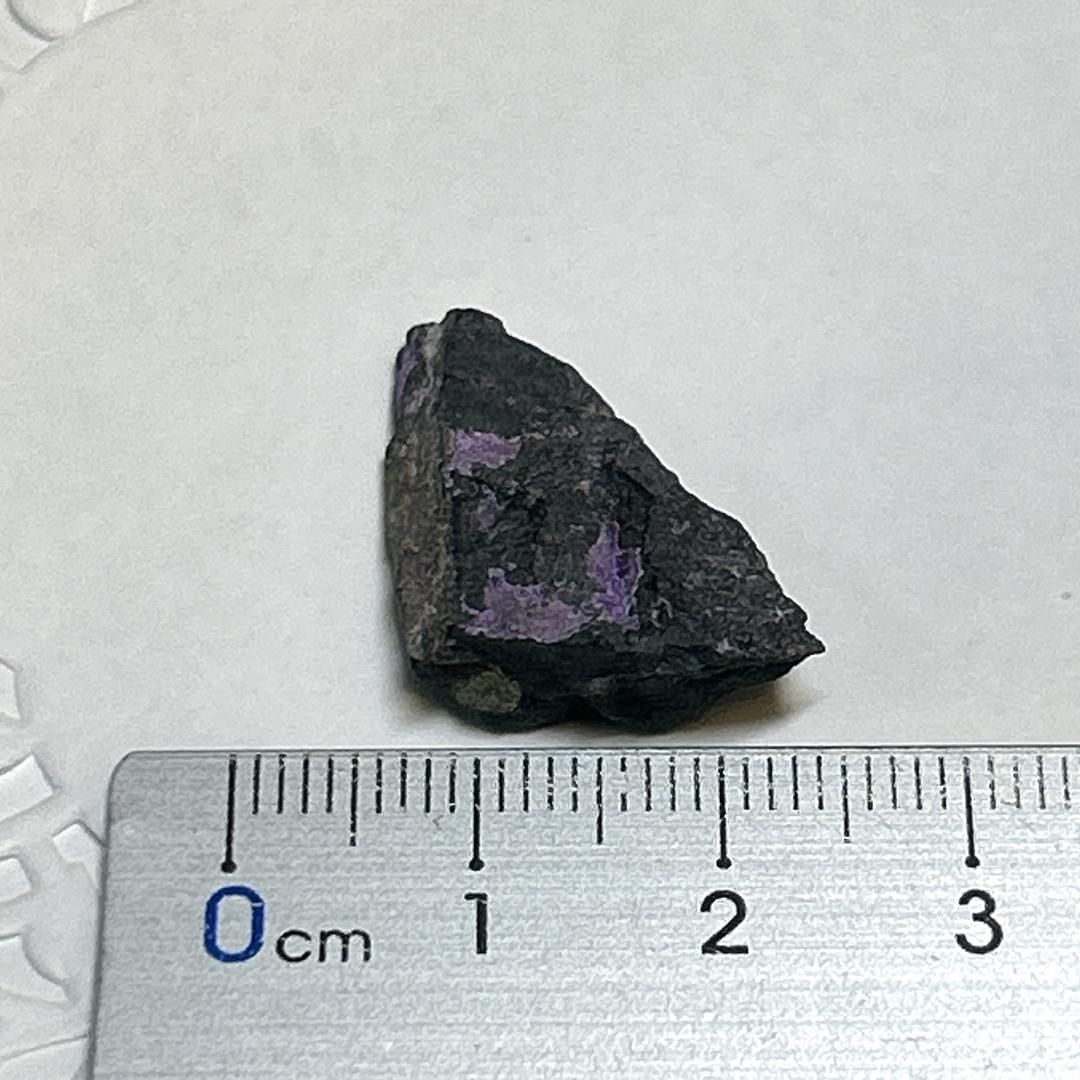 E18135】 スギライト 杉石 南アフリカ産 天然石 鉱物 原石