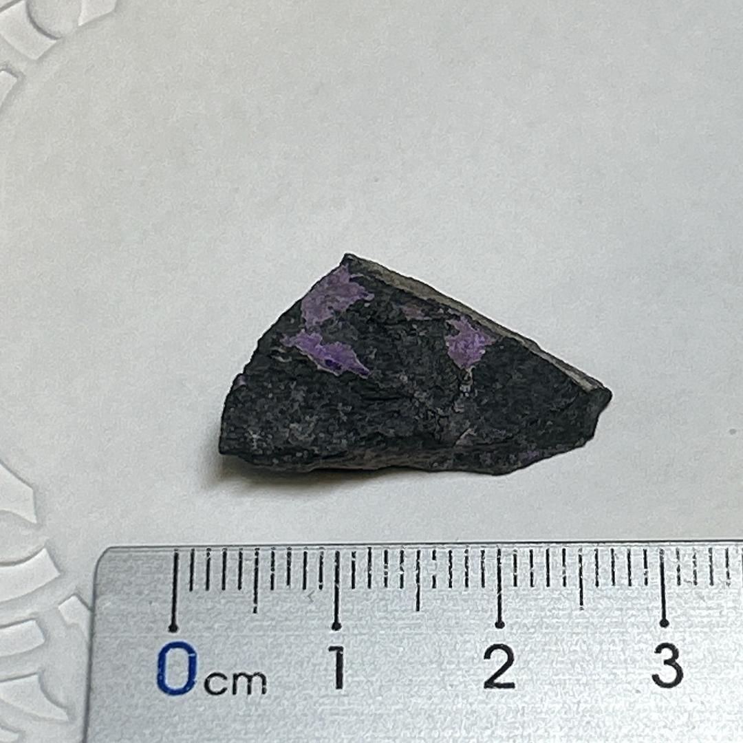 E18135】 スギライト 杉石 南アフリカ産 天然石 鉱物 原石