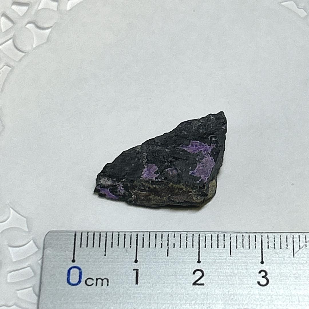 E18135】 スギライト 杉石 南アフリカ産 天然石 鉱物 原石