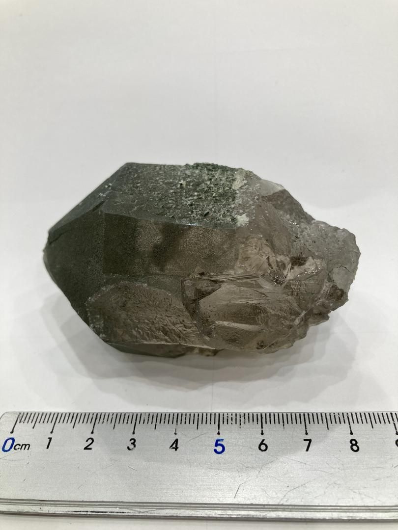 E32586 緑泥石入り スイス アルプス ガレンシュトック産 スモーキークォーツ 煙水晶 天然石 鉱物 原石 パワーストーン 結晶 標本