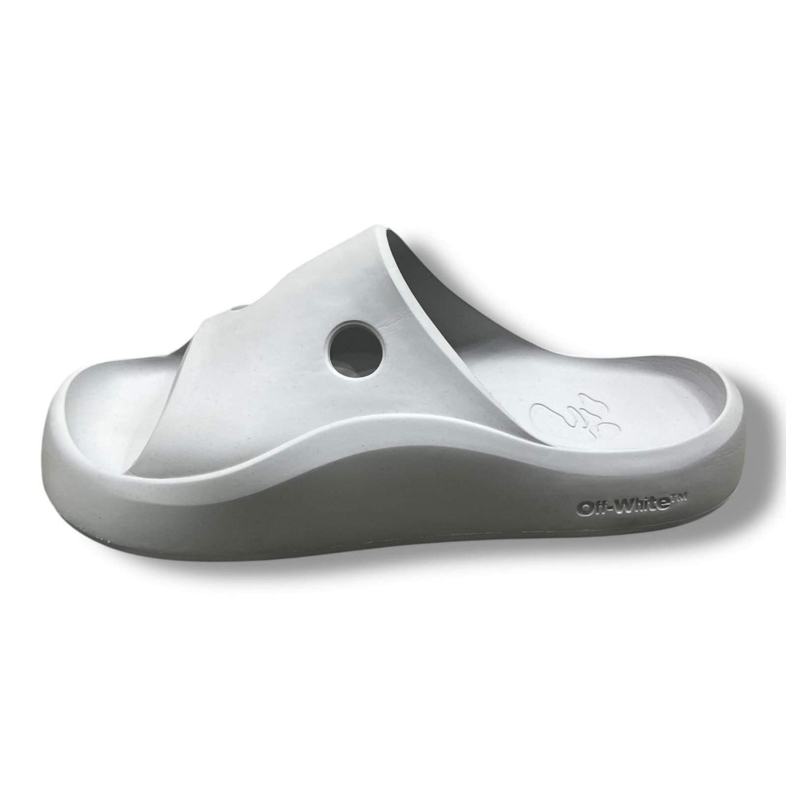 国内正規 未使用 OFF-WHITE Meteor Padded Sliders パテットサンダル スリッポン オフホワイト OMI23-SLG0166 グレー 43 28cm （6421M） 国内正規 未使用 OFF-WHITE Meteor Padded Sliders パテットサンダル