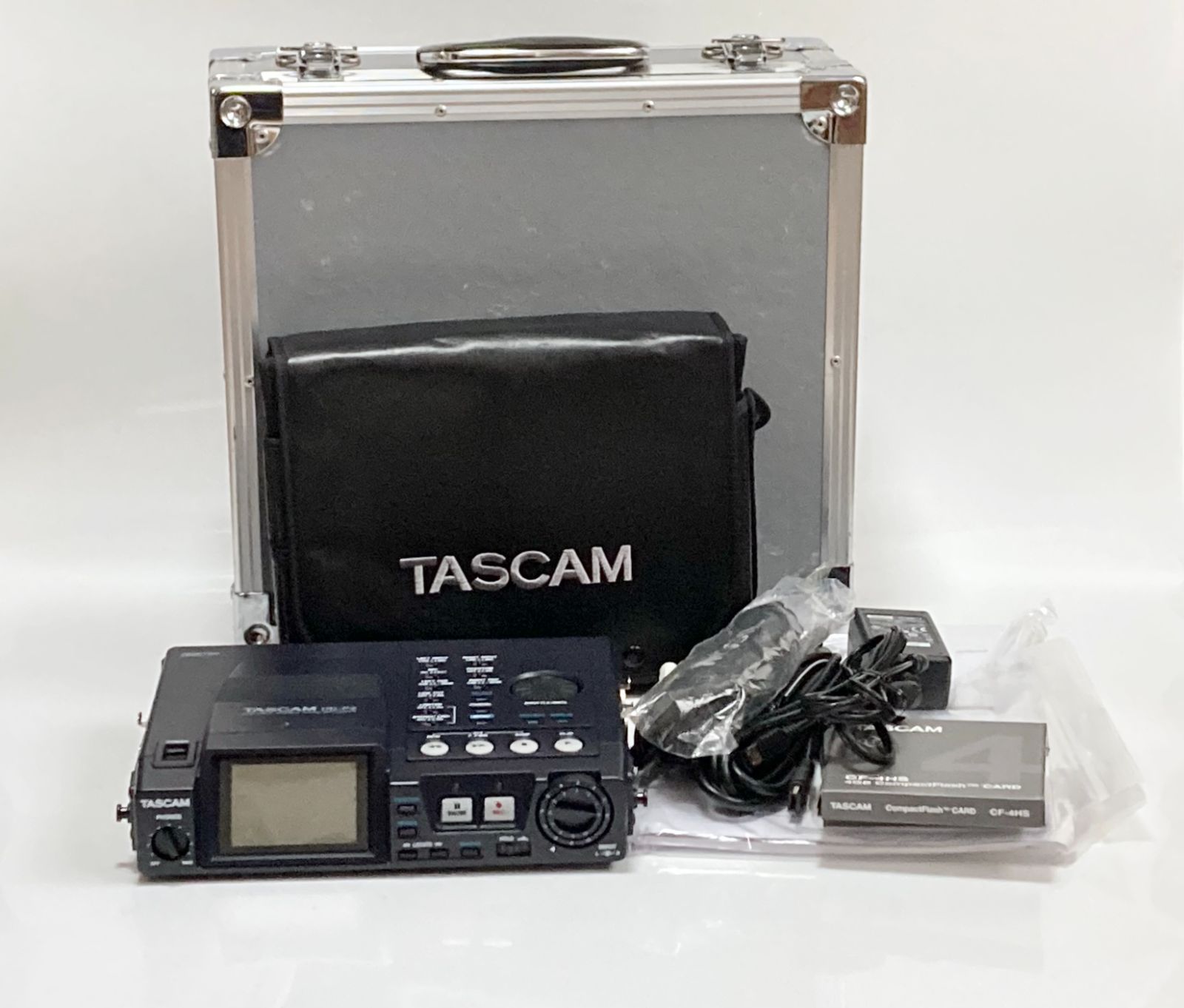 タスカム TASCAM HD-P2 ポータブル フィールドレコーダー コンパクトフラッシュ