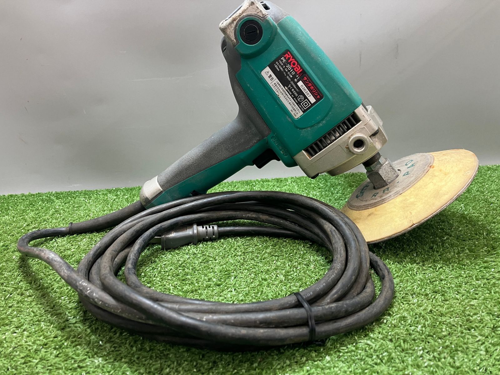 中古品】【0936】RYOBI(リョービ) サンダポリッシャー PE-2010