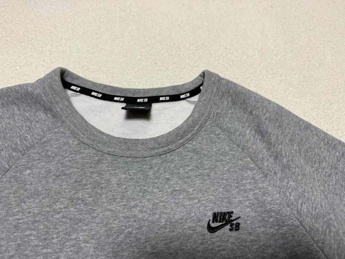 ナイキ 起毛 スウェット Tシャツ メンズ 105サイズ NIKE(ナイキ) 起毛