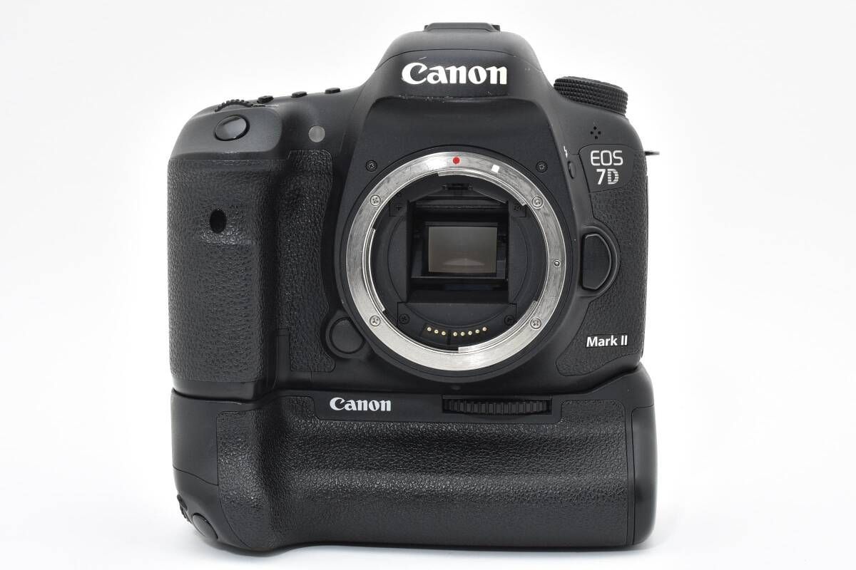 ☆良品☆キヤノン Canon EOS 7D Mark II ボディ＋ BG-E16 バッテリー 