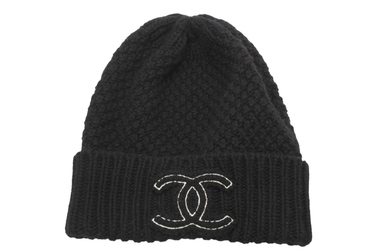 新品同様 CHANEL シャネル ニット帽 ビーニー ココマーク 2024-2025AW