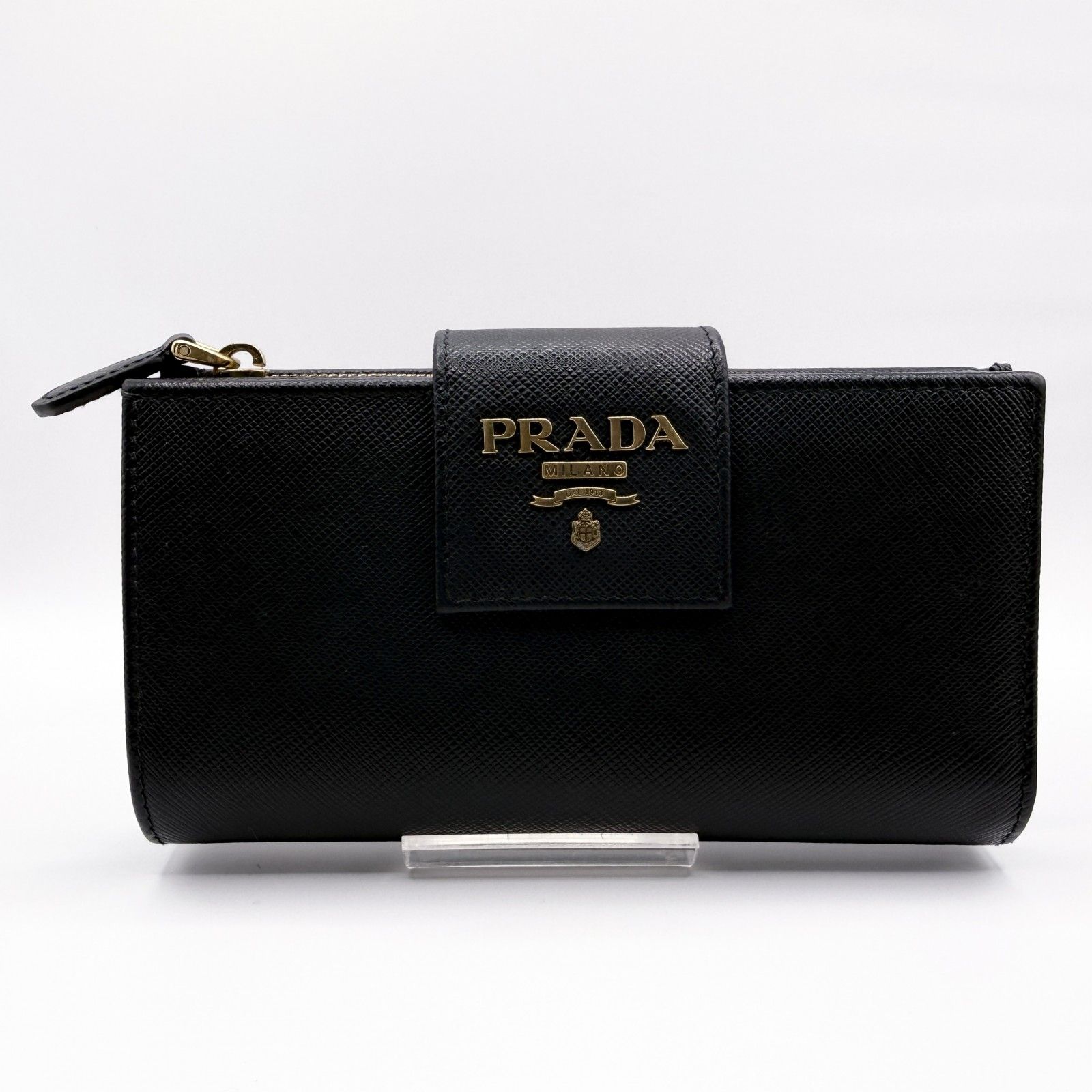 PRADA（プラダ）サフィアーノレザー 二つ折り長財布 ブラック ゴールド 